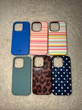 iPhone 15 Pro Case slot